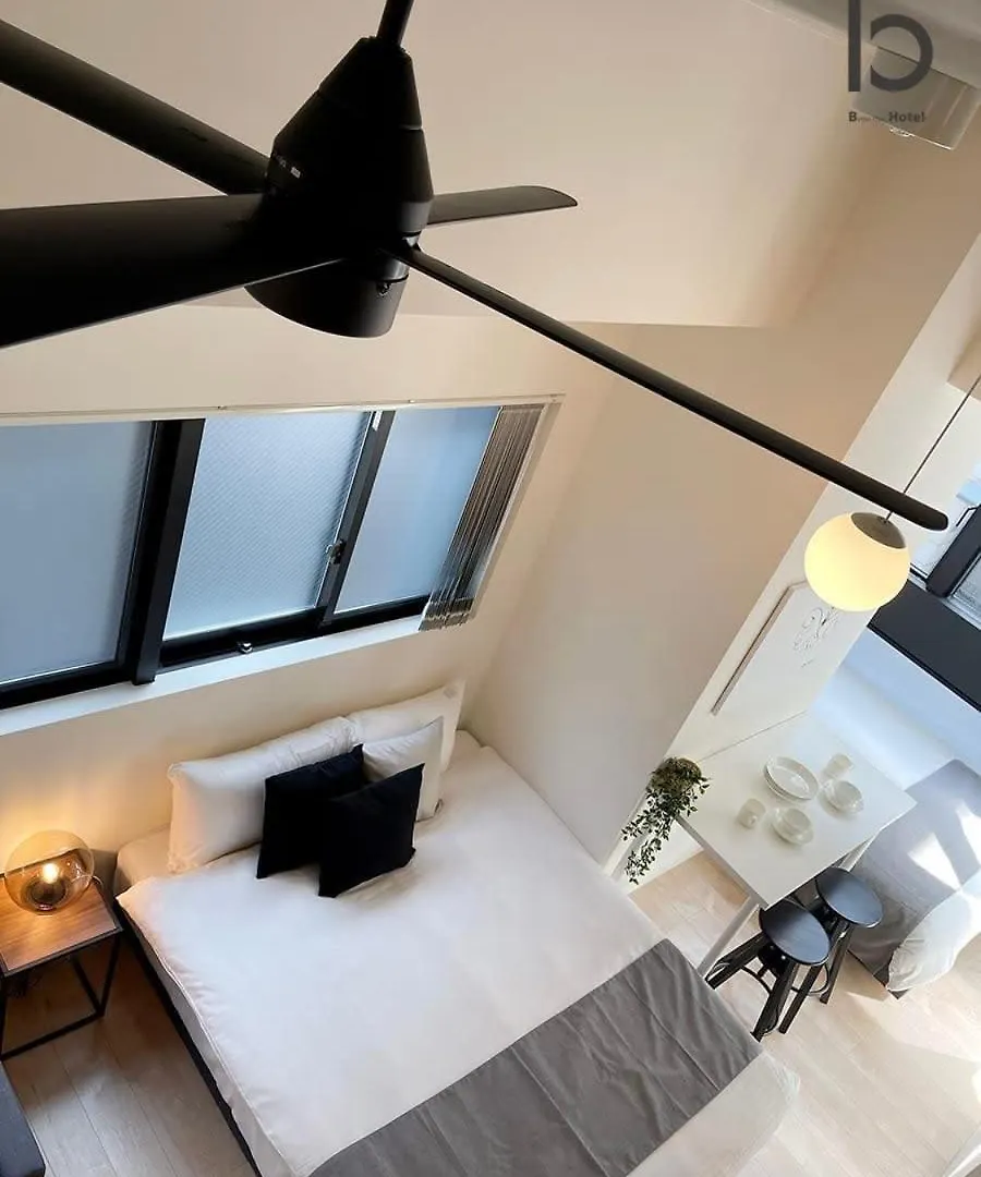 Bhotel Nekoyard - Stylish Loft Studio Steps From Peace Park Hiroshima
